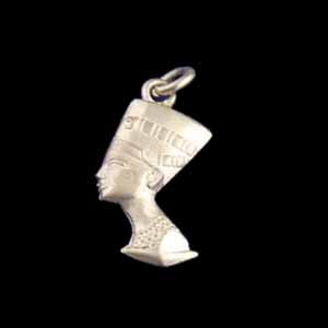 silver Bust of Nefertiti pendant (SP010)